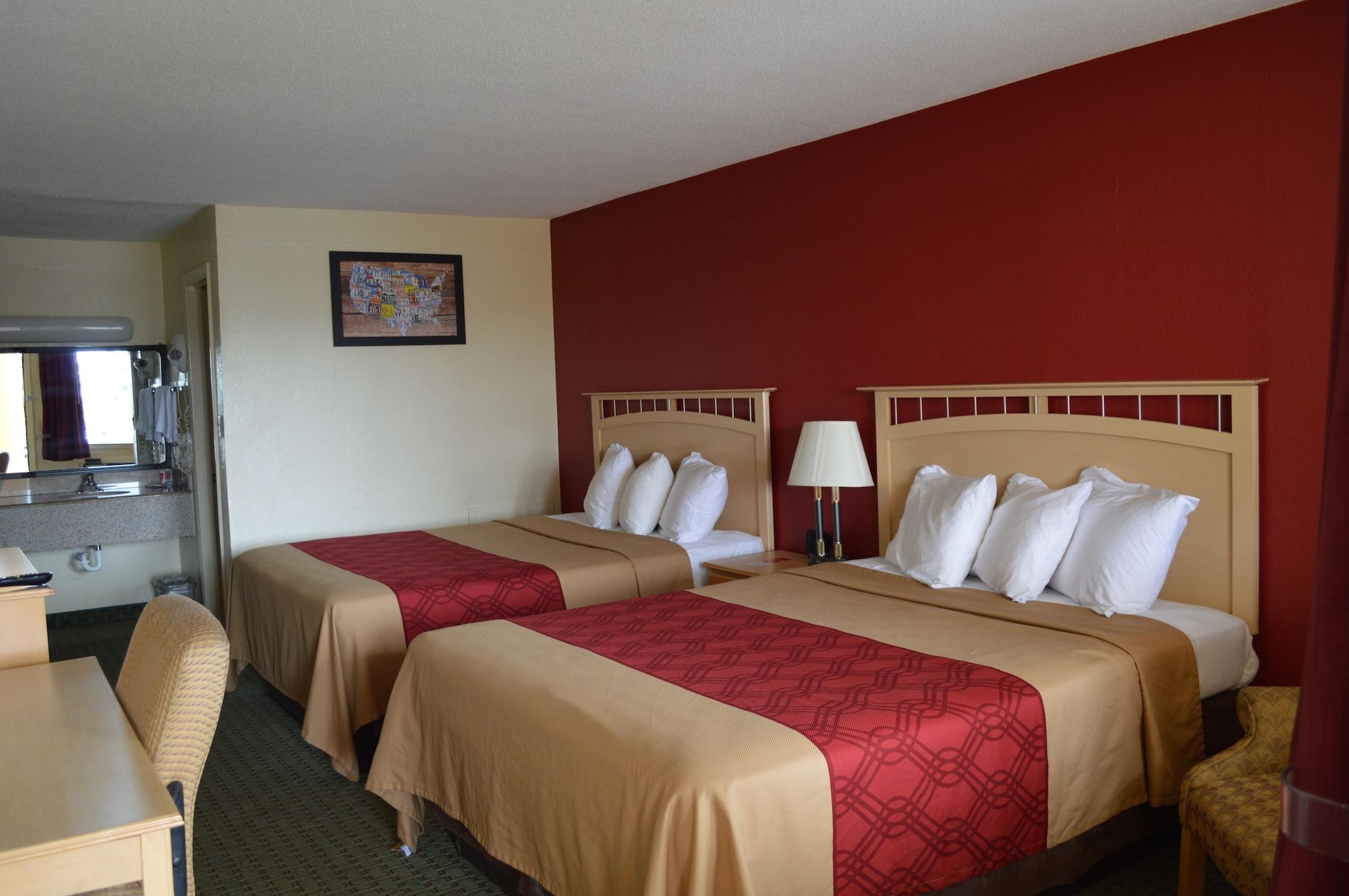 Econo Lodge Christiansburg-Blacksburg I-81 Exterior photo